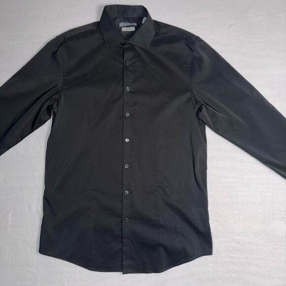 Black Reaction Slim Fit Button Down - Picture 6 of 9